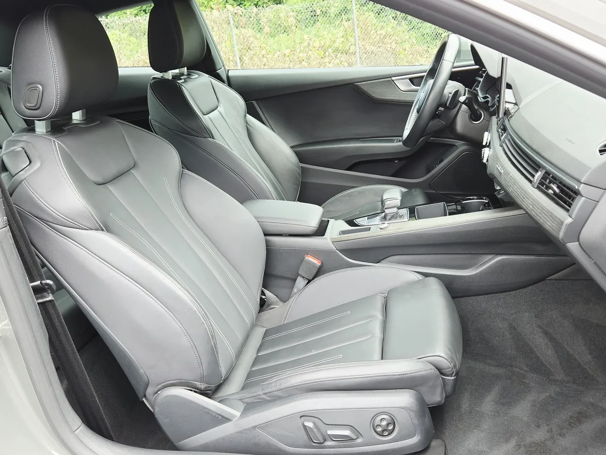 2023 Audi A5 S line Premium thumbnail 19