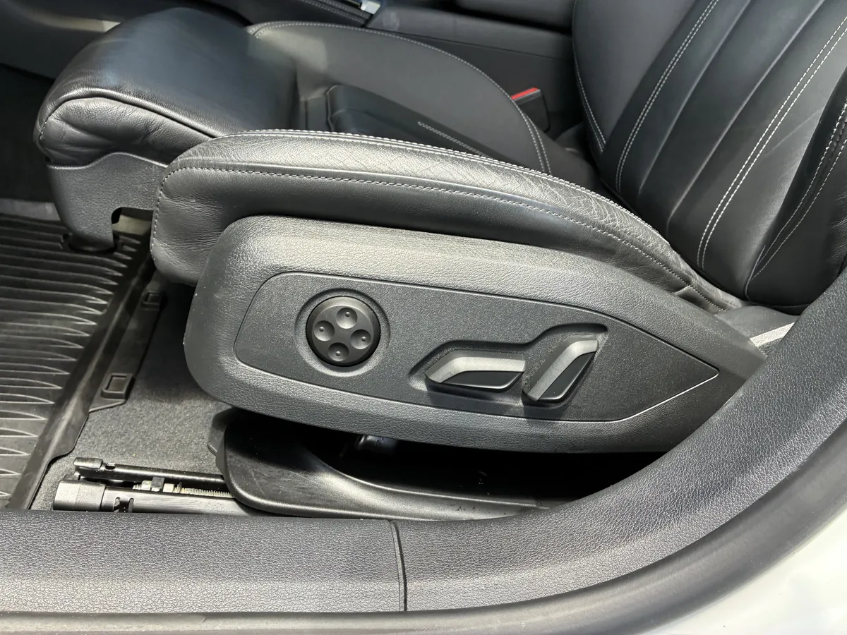 2023 Audi A5 Sportback S line Premium Plus thumbnail 25