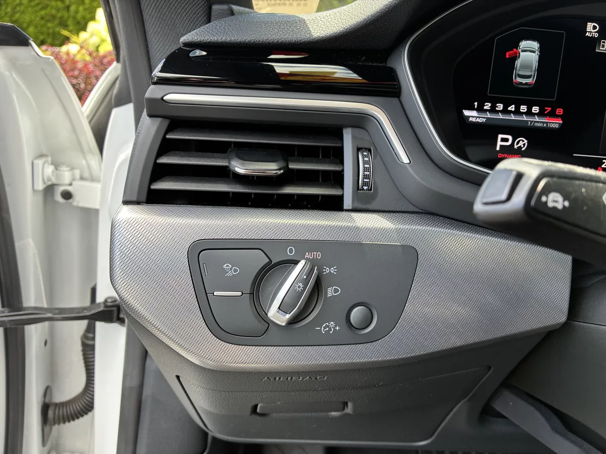 2023 Audi A5 Sportback S line Premium Plus thumbnail 27