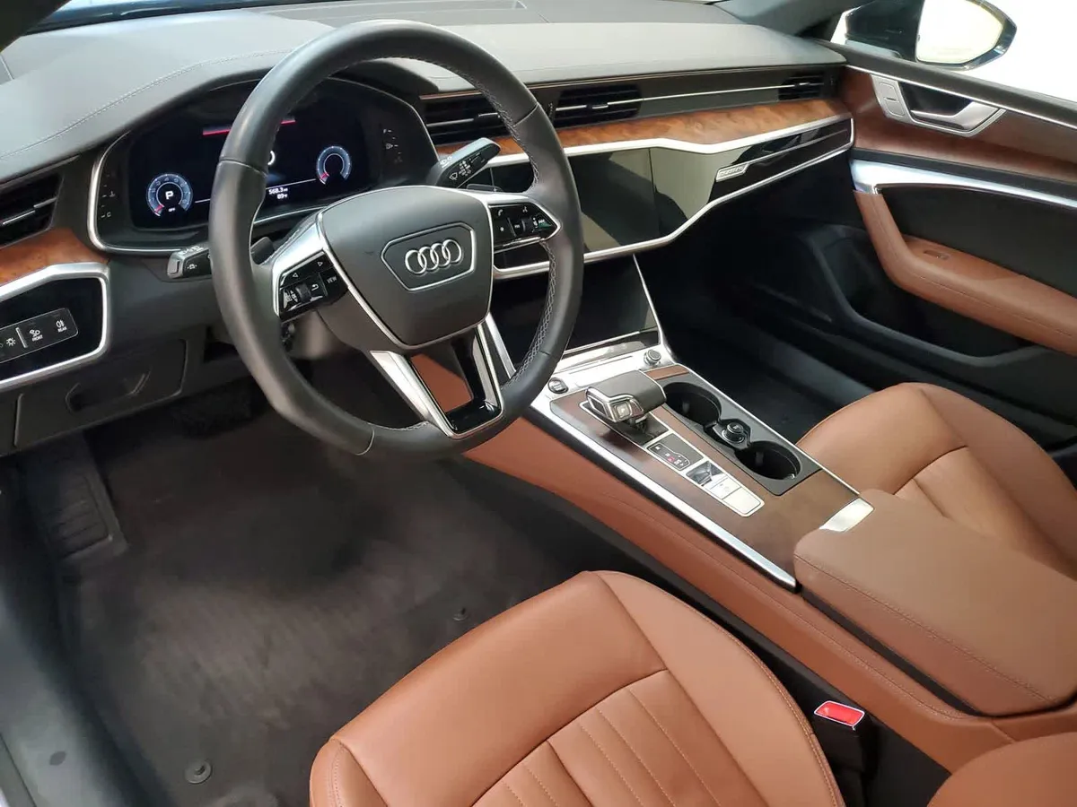 2023 Audi A7 55 Premium thumbnail 2