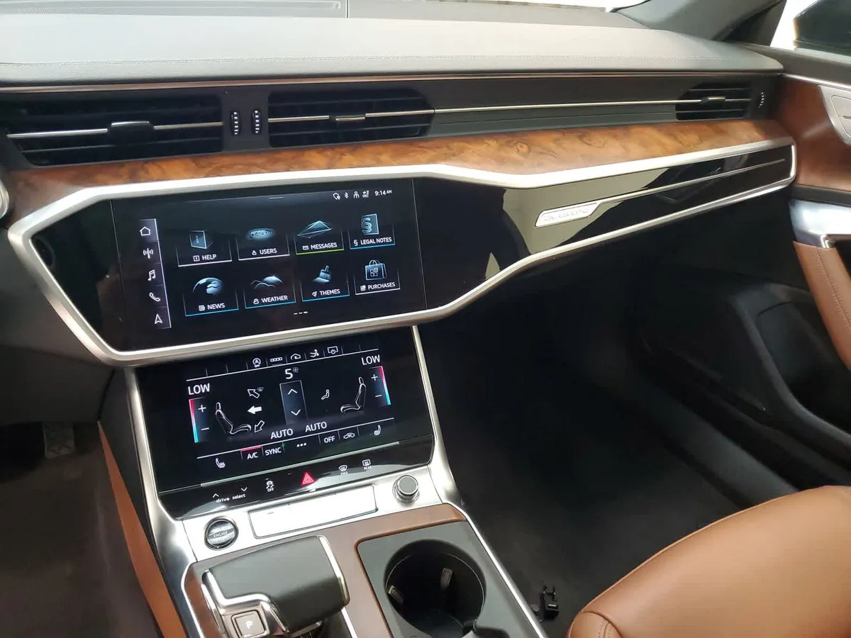 2023 Audi A7 55 Premium thumbnail 32