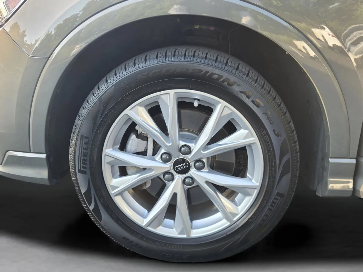 2023 Audi Q3 S line Premium Plus thumbnail 11
