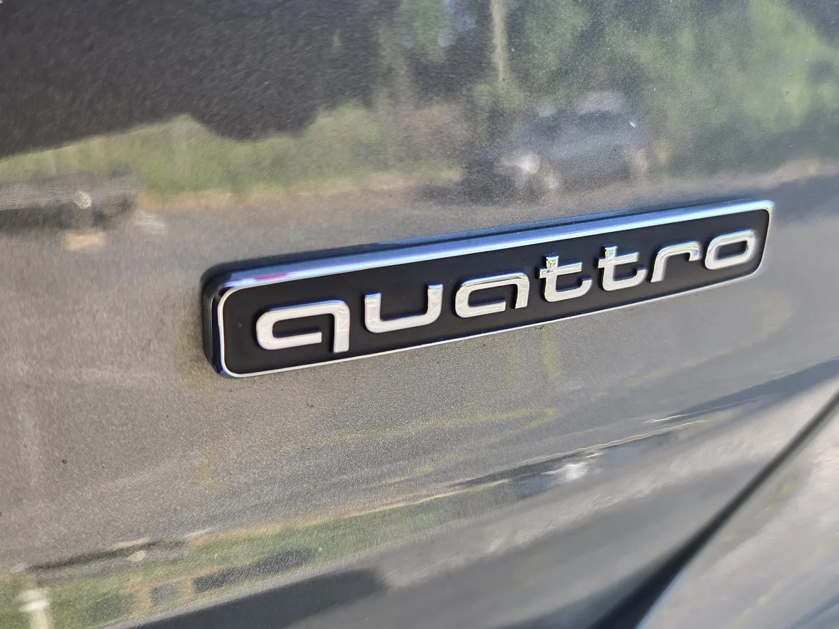 2023 Audi Q3 S line Premium Plus thumbnail 13