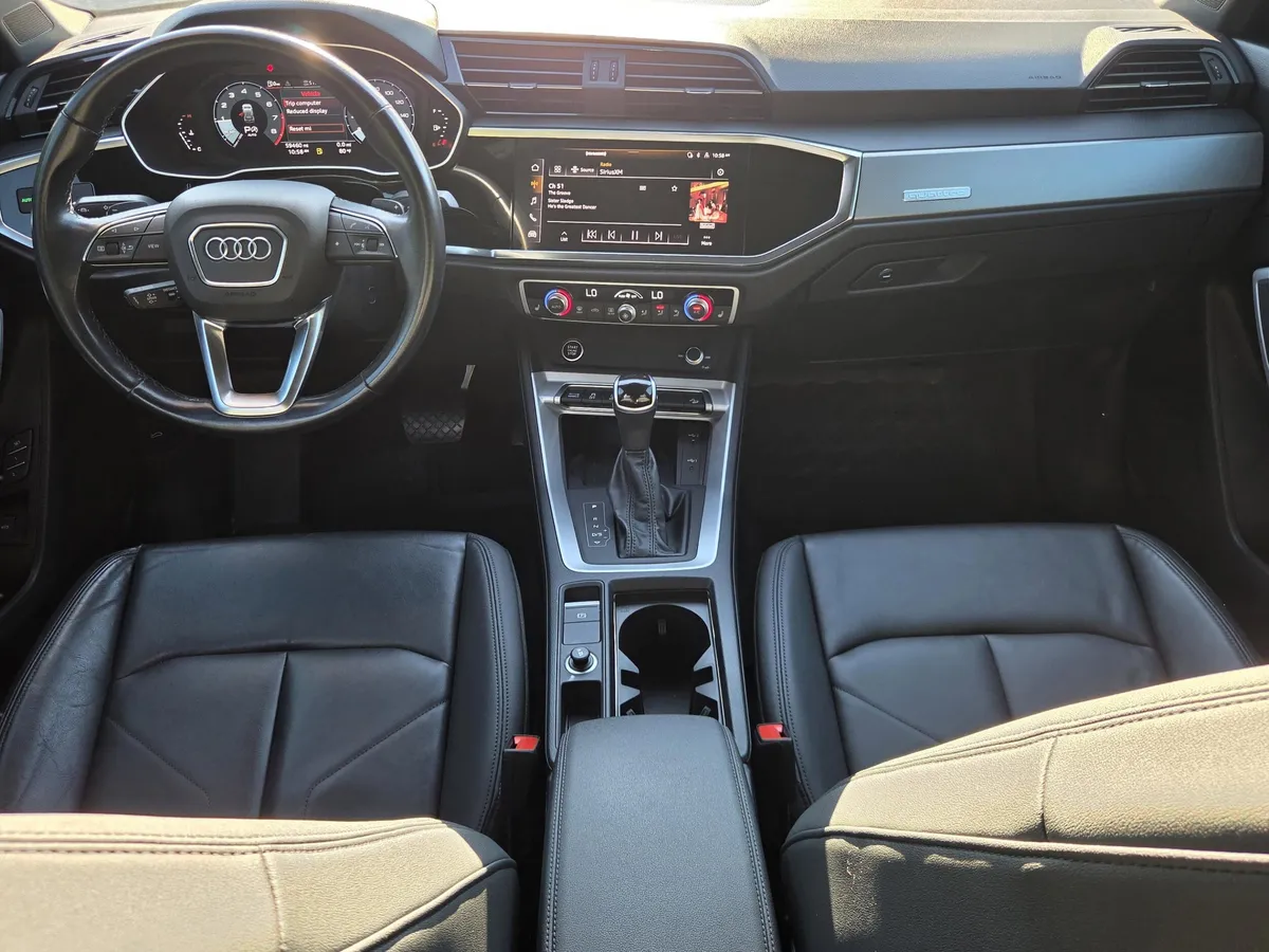 2023 Audi Q3 S line Premium Plus thumbnail 17