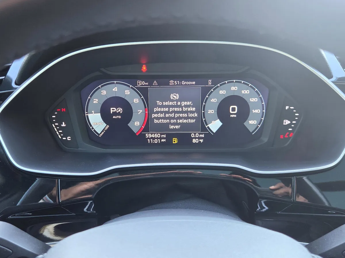 2023 Audi Q3 S line Premium Plus thumbnail 33