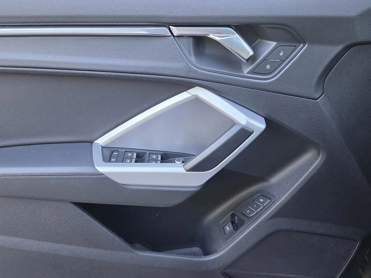 2023 Audi Q3 S line Premium Plus thumbnail 34
