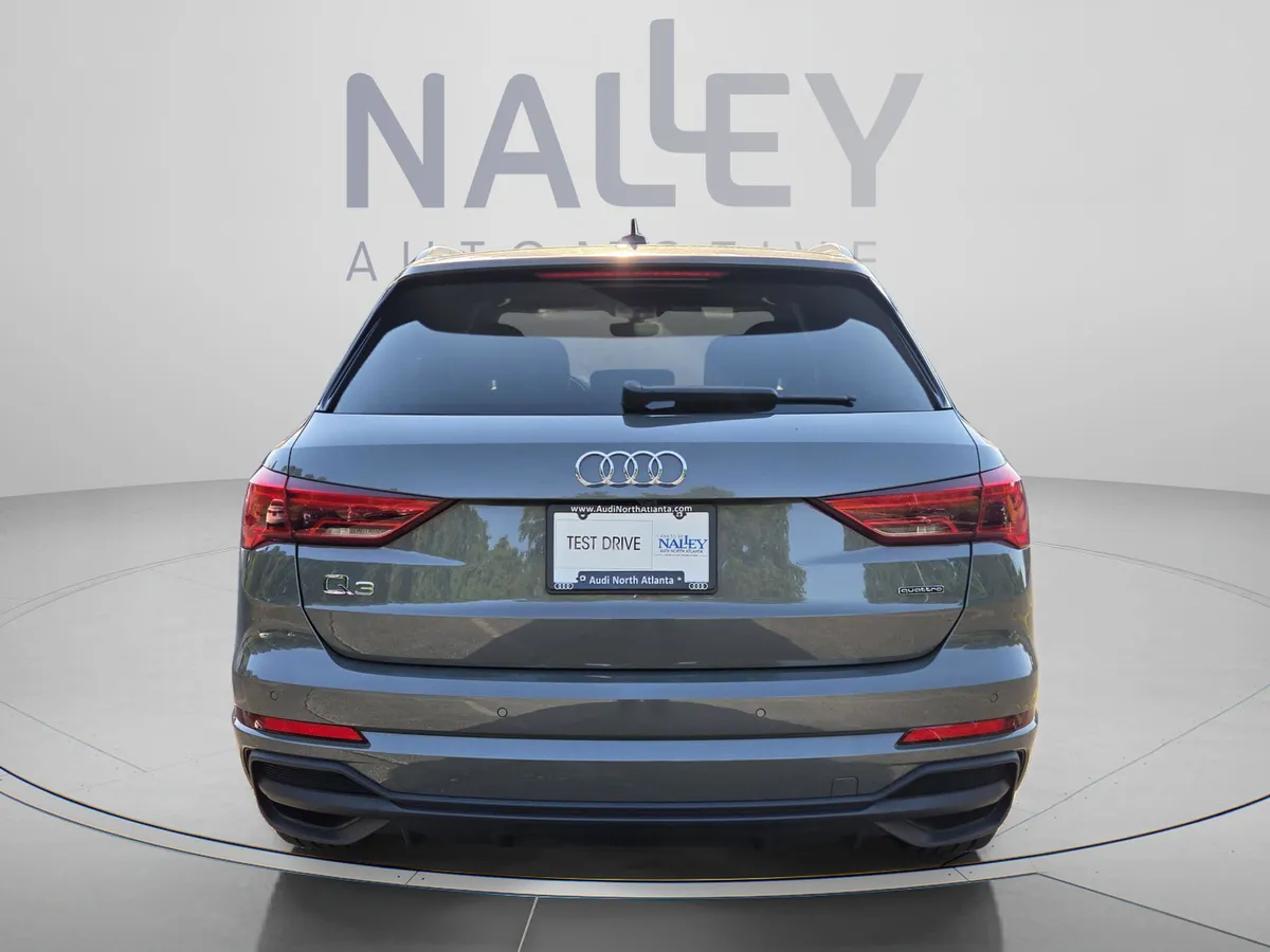2023 Audi Q3 S line Premium Plus thumbnail 5