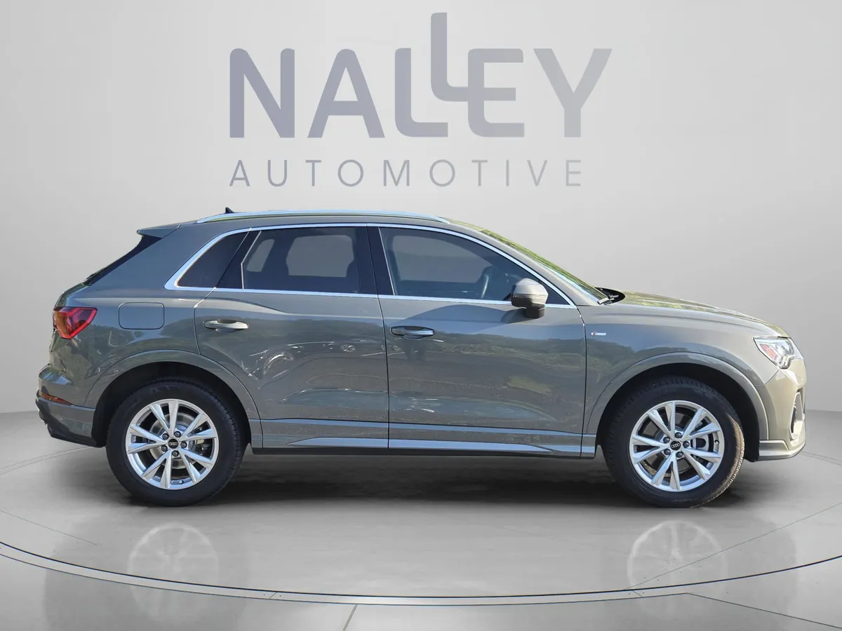 2023 Audi Q3 S line Premium Plus thumbnail 7