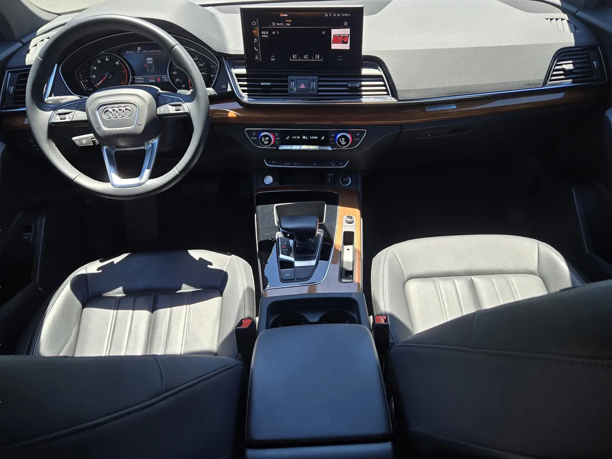 2023 Audi Q5 S line Premium thumbnail 28
