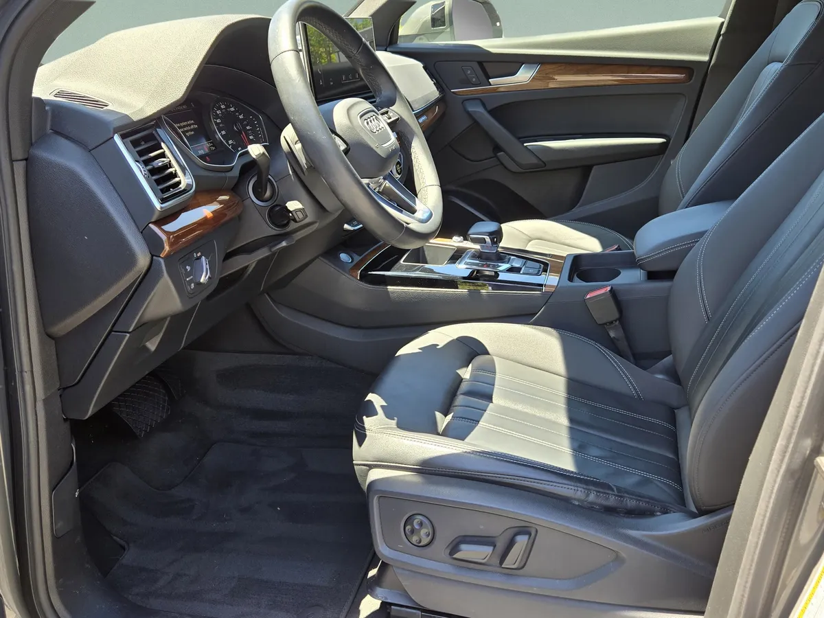2023 Audi Q5 S line Premium thumbnail 30