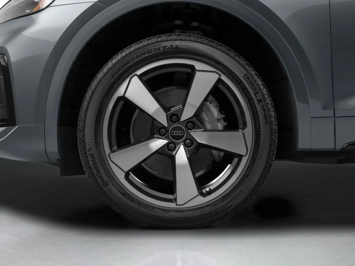 2023 Audi Q5 S line Premium thumbnail 38