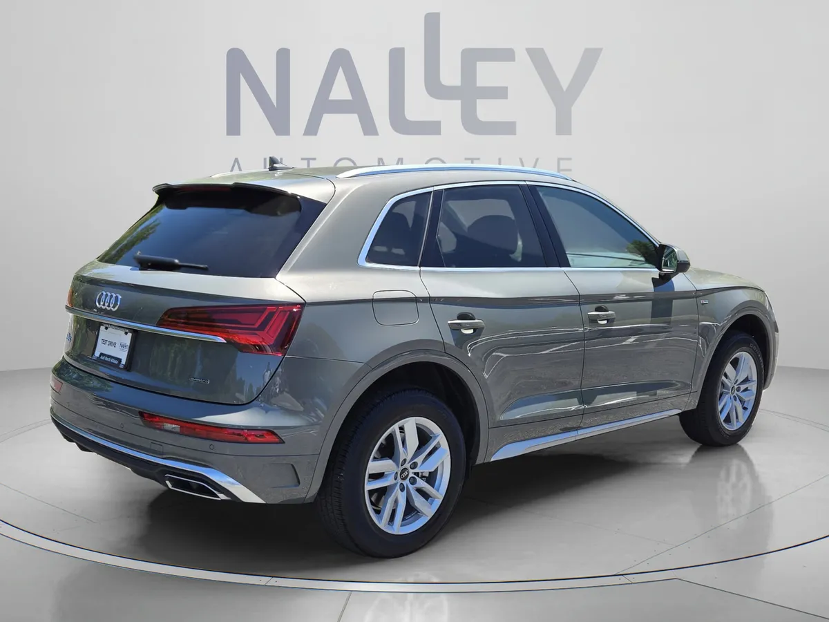 2023 Audi Q5 S line Premium thumbnail 6