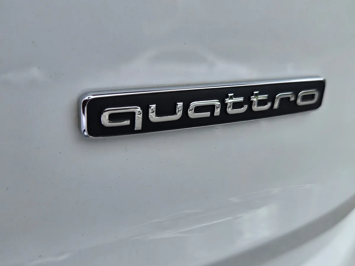 2023 Audi Q7 Premium thumbnail 12