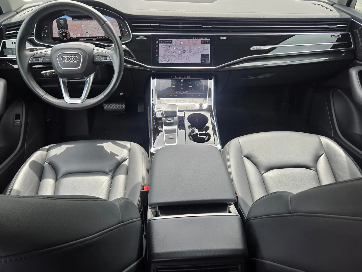 2023 Audi Q7 Premium thumbnail 18