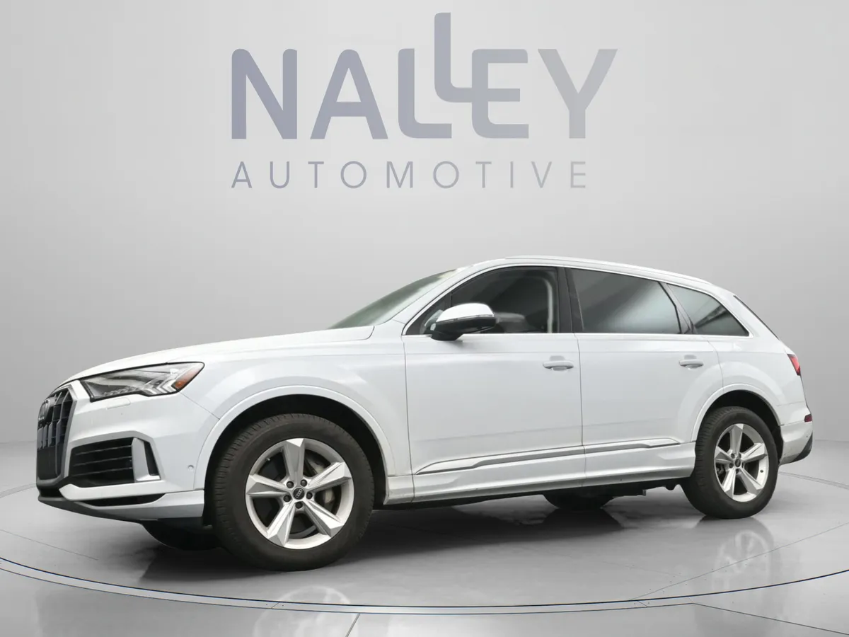 2023 Audi Q7 Premium thumbnail 2