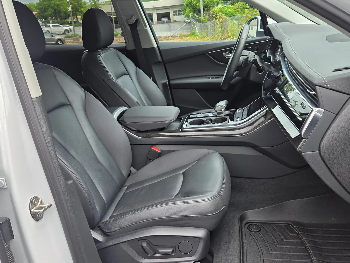 2023 Audi Q7 Premium thumbnail 22