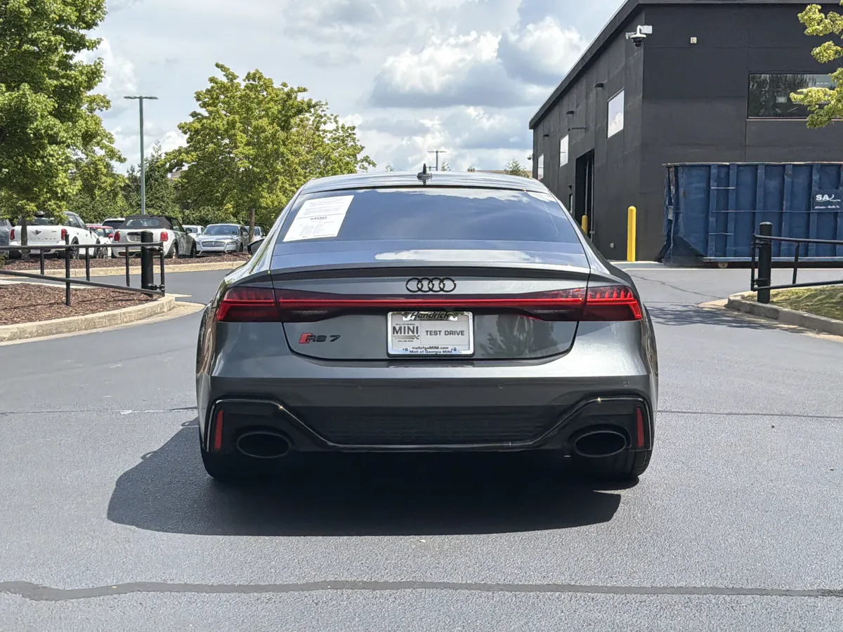 2023 Audi RS 7 thumbnail 16