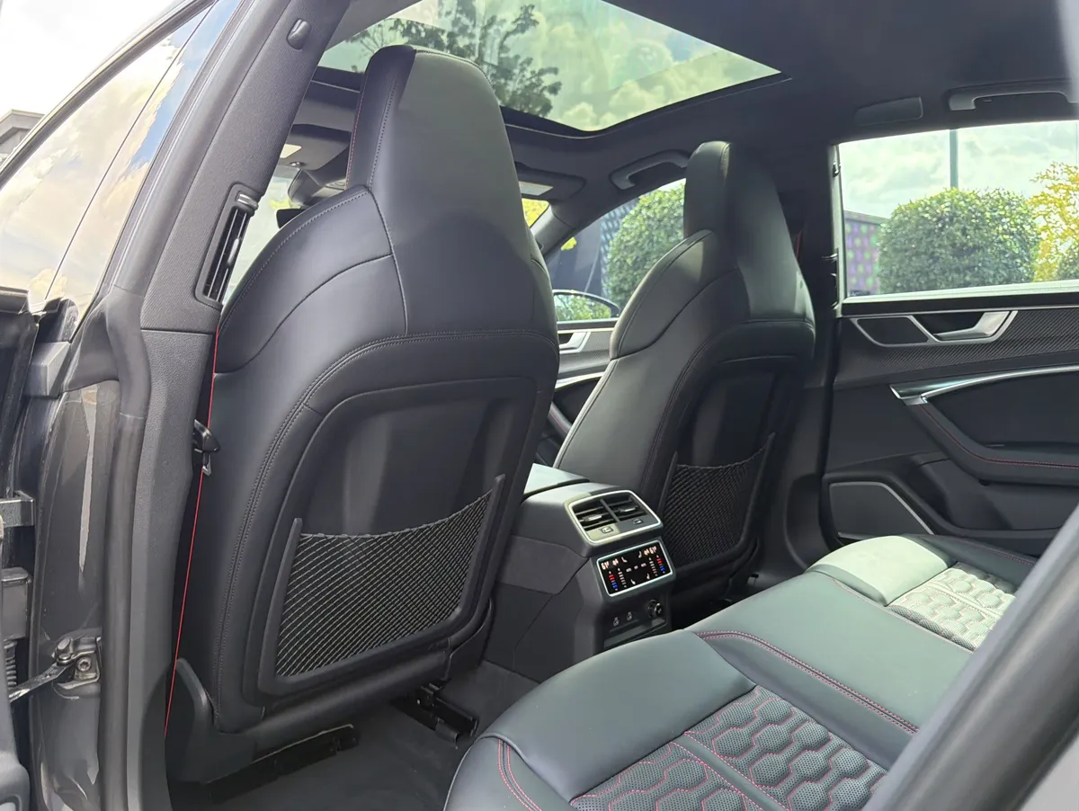 2023 Audi RS 7 thumbnail 33