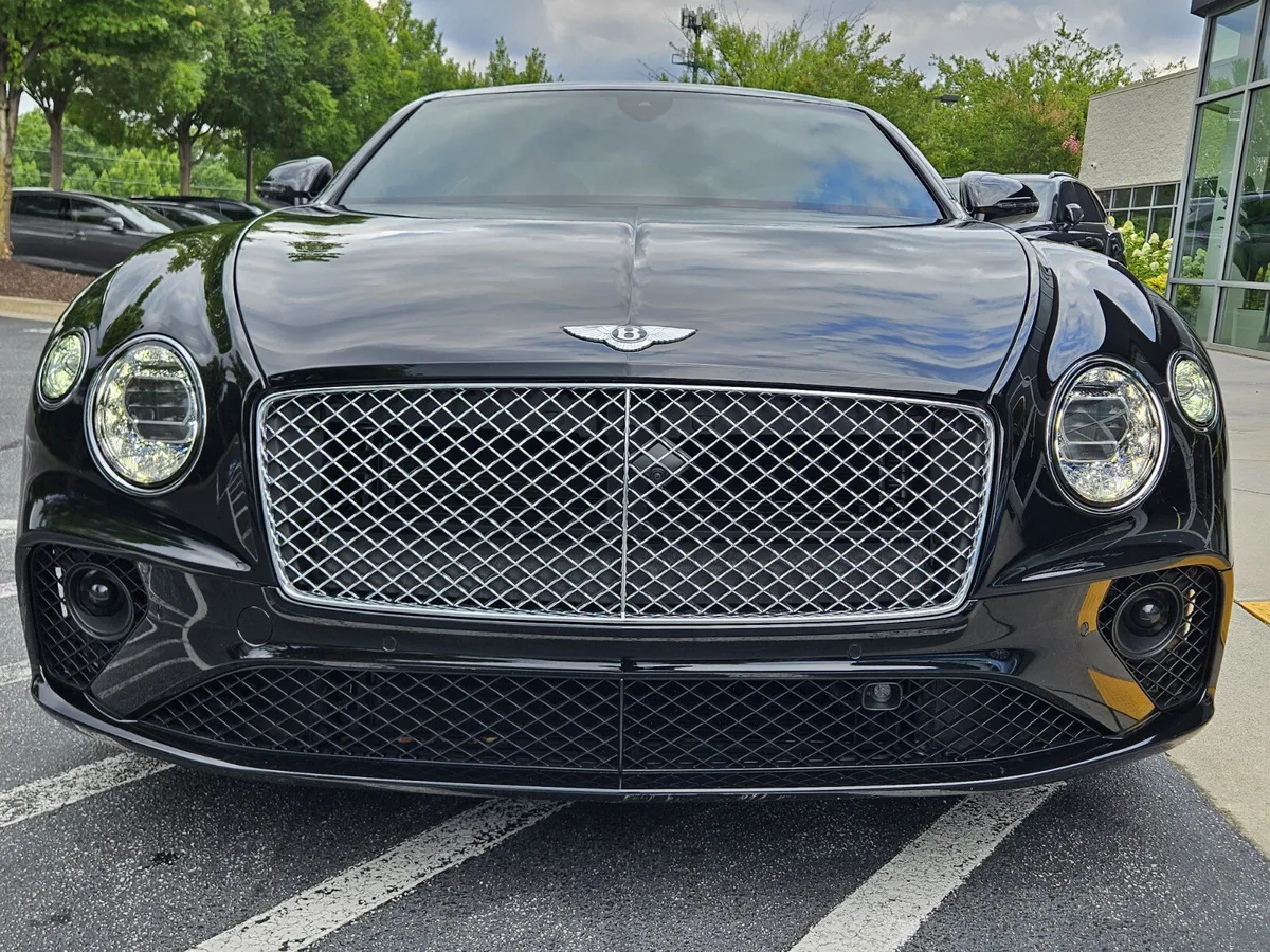 2023 Bentley Continental thumbnail 11