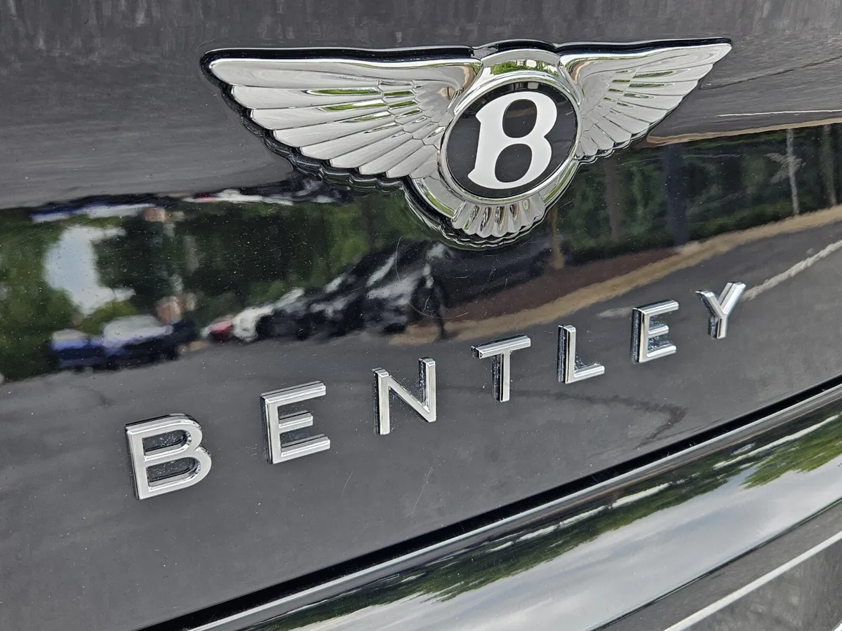 2023 Bentley Continental thumbnail 12