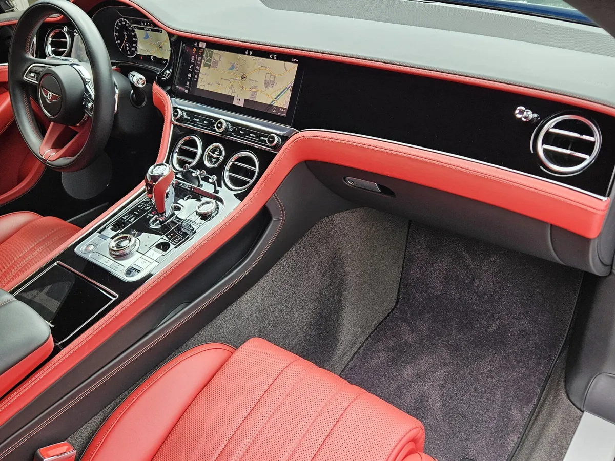 2023 Bentley Continental thumbnail 2