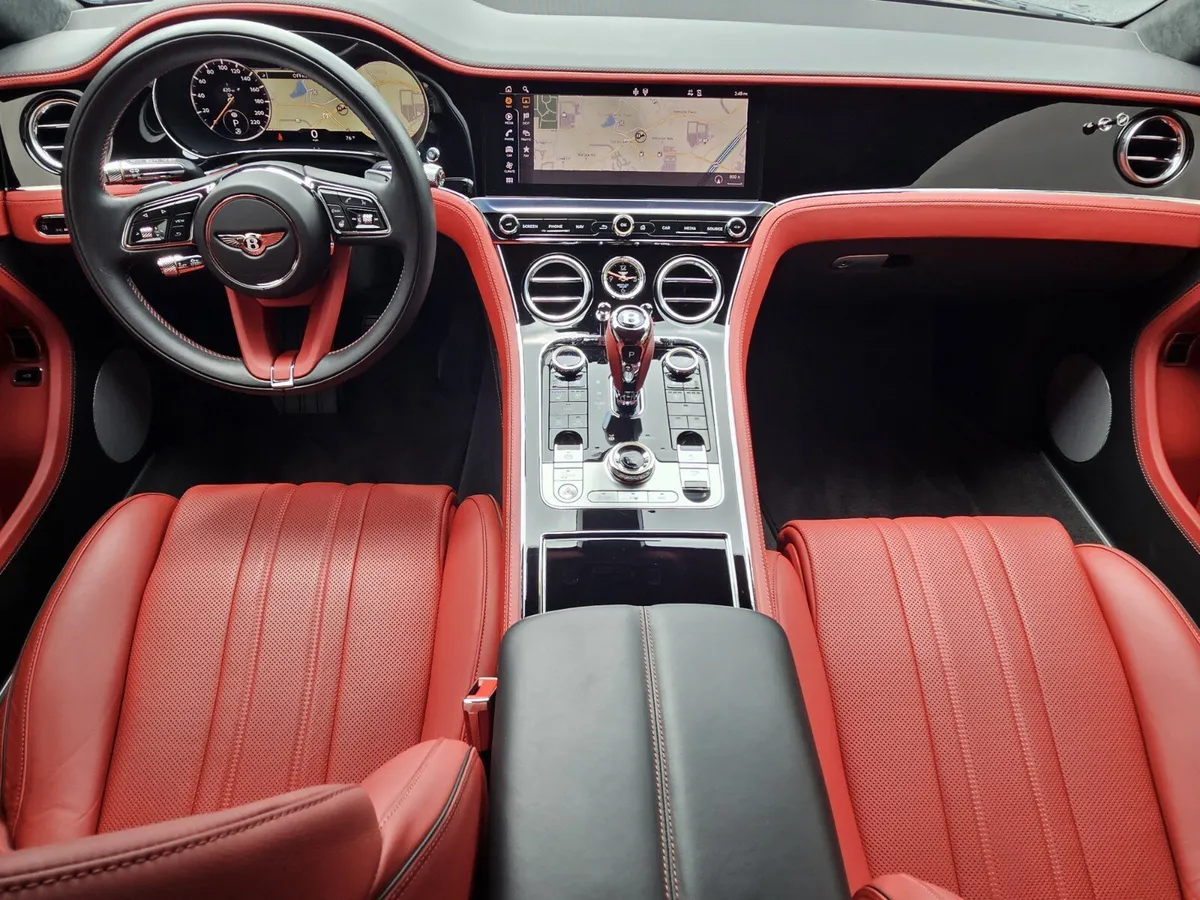 2023 Bentley Continental thumbnail 4