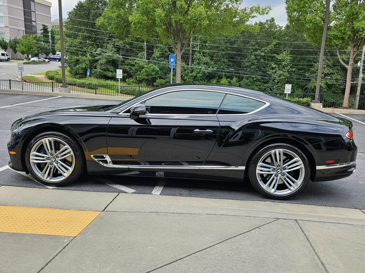 2023 Bentley Continental thumbnail 8