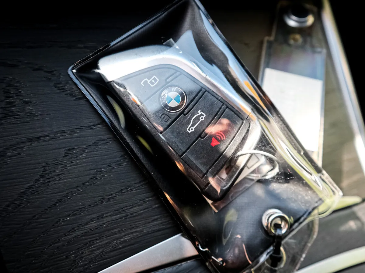 2023 BMW 3 Series 330i xDrive thumbnail 35