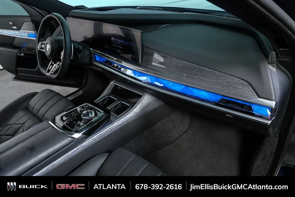 2023 BMW 760i xDrive 760i xDrive thumbnail 23