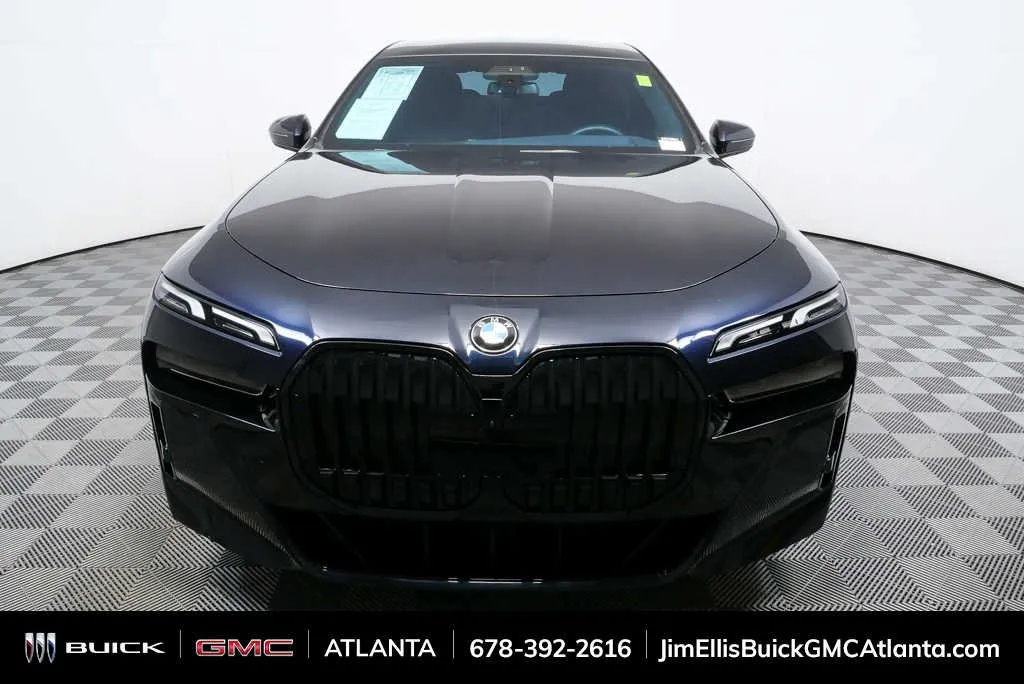 2023 BMW 760i xDrive 760i xDrive thumbnail 34
