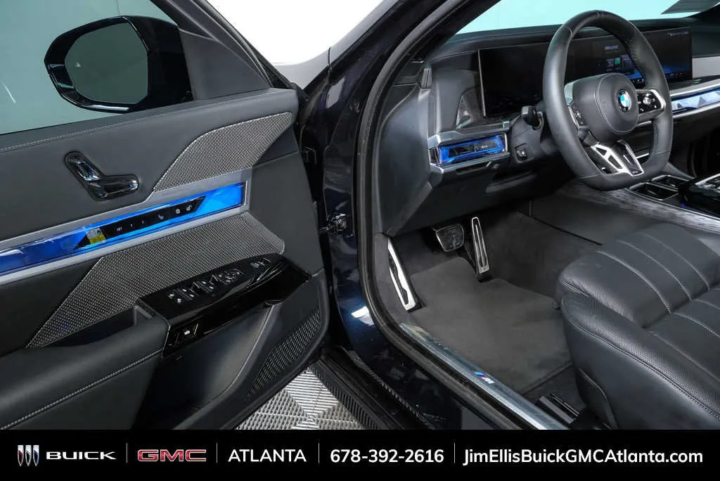 2023 BMW 760i xDrive 760i xDrive thumbnail 8