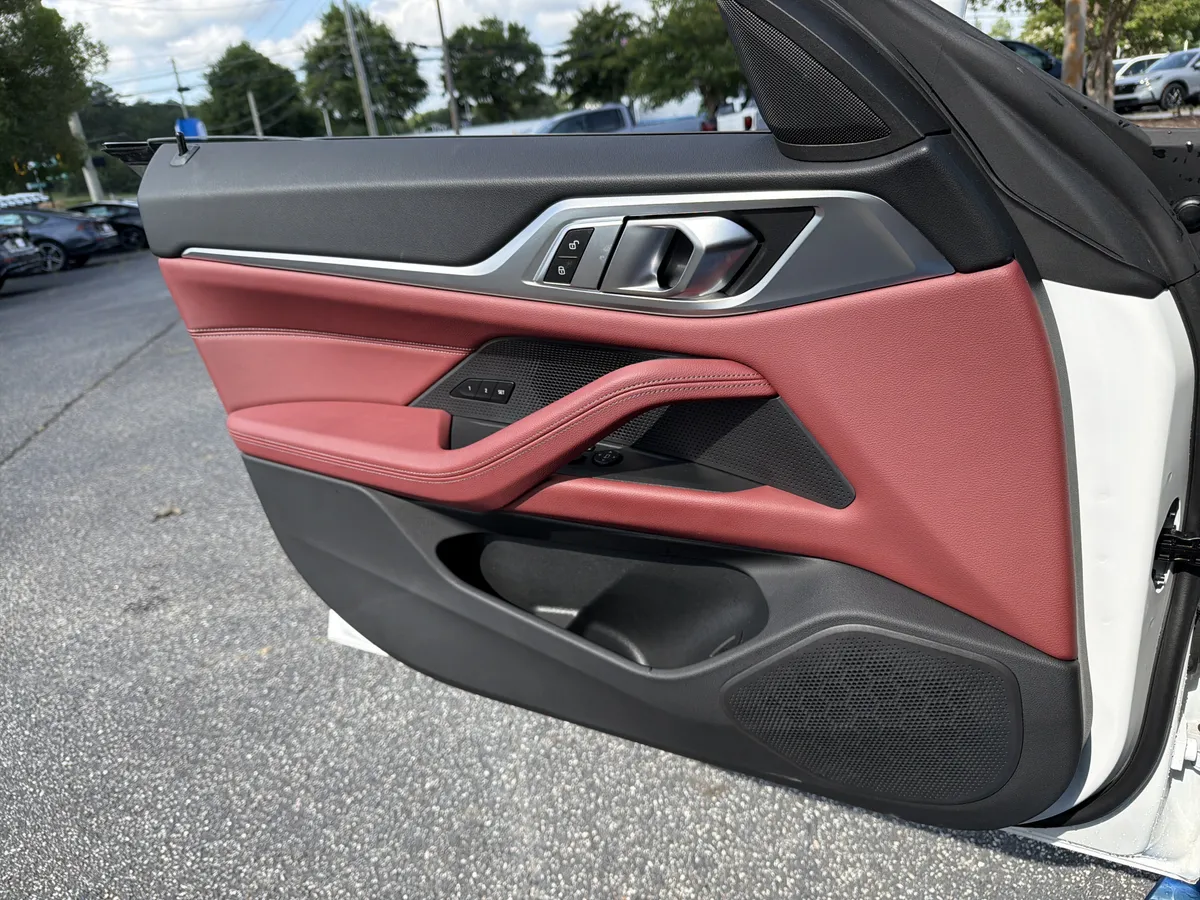 2023 BMW i4 eDrive35 thumbnail 16