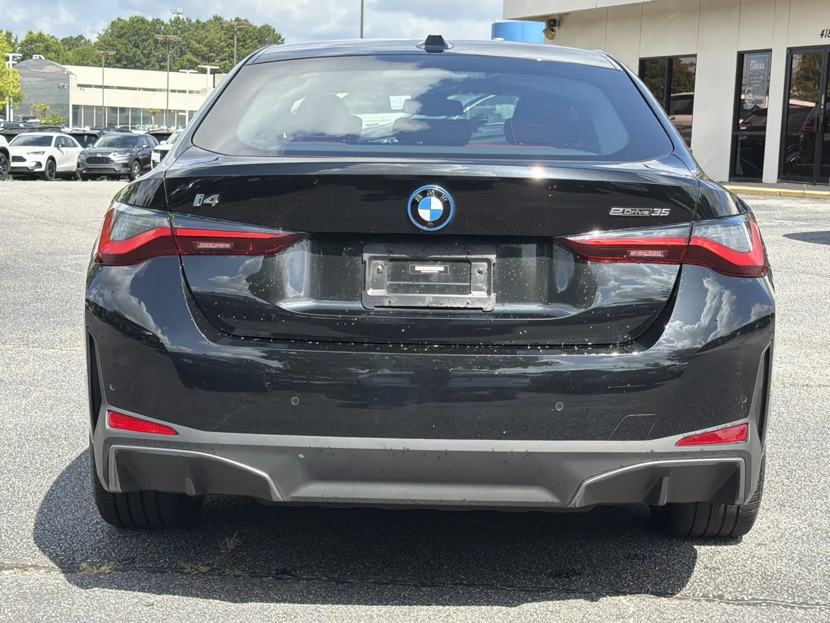 2023 BMW i4 eDrive35 thumbnail 25