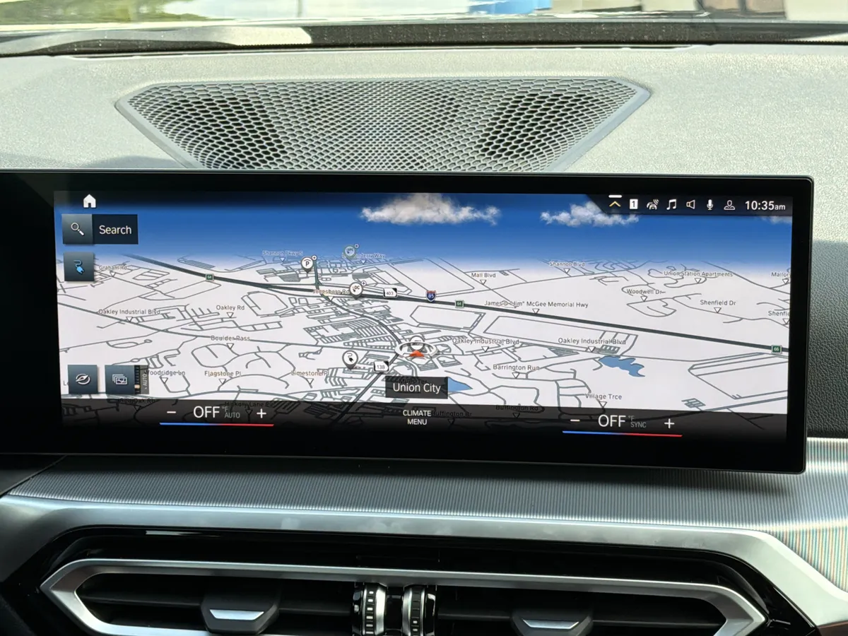 2023 BMW i4 eDrive35 thumbnail 4
