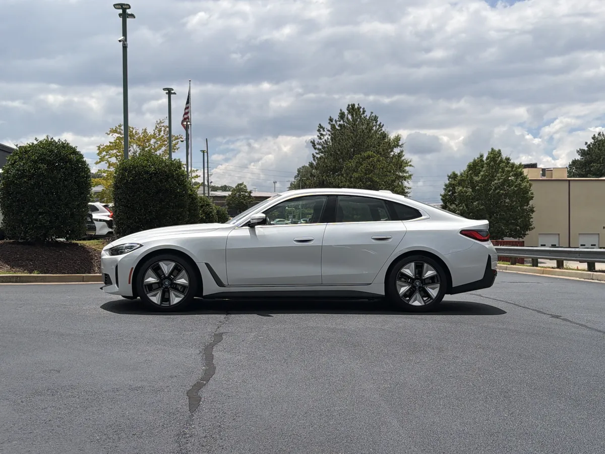 2023 BMW i4 eDrive40 Gran Coupe thumbnail 13