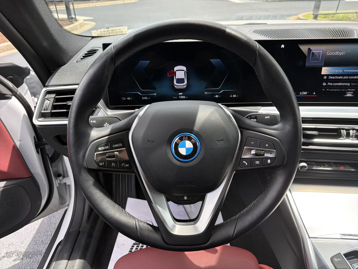 2023 BMW i4 eDrive40 Gran Coupe thumbnail 8
