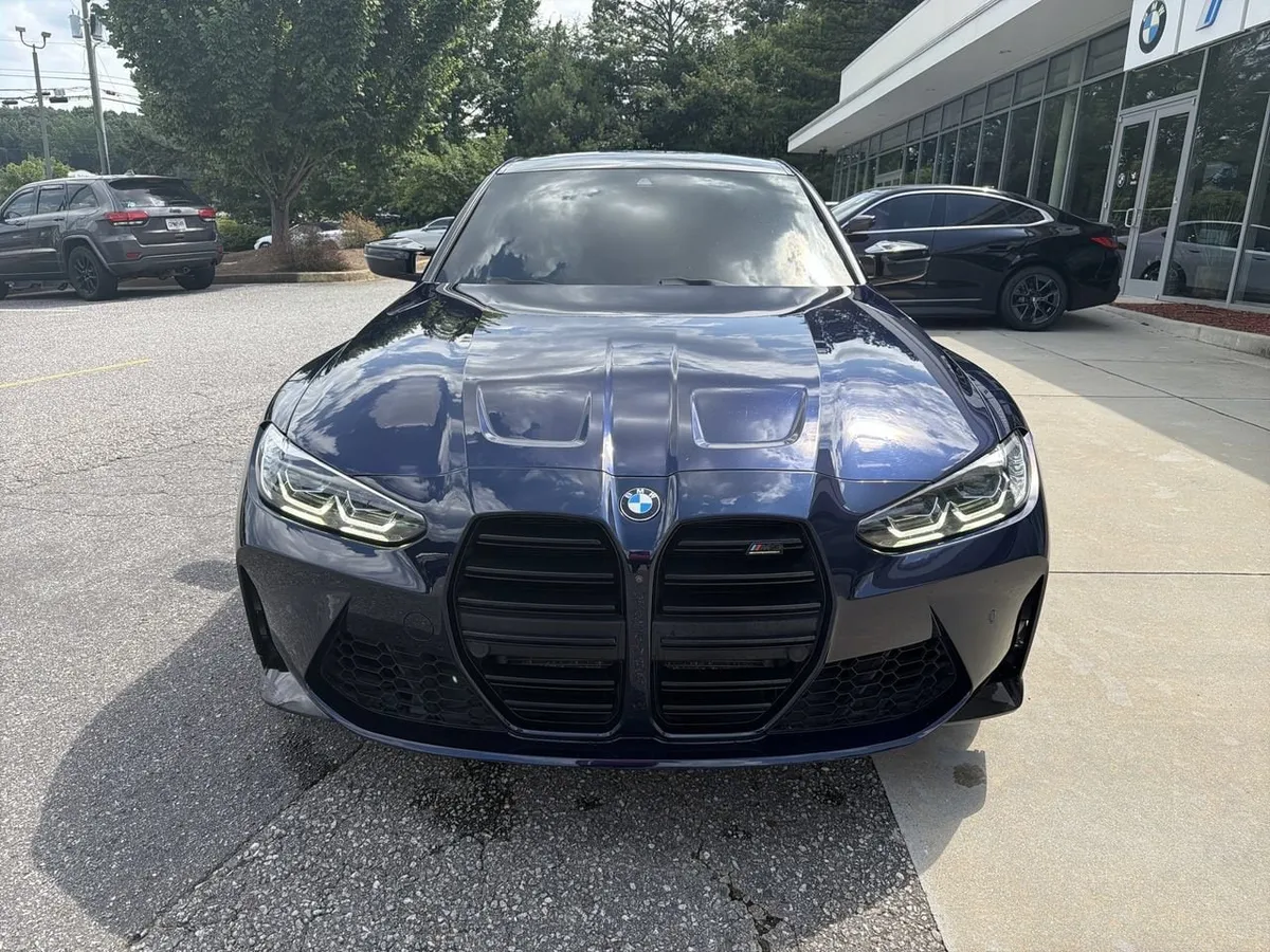 2023 BMW M3 Competition thumbnail 10