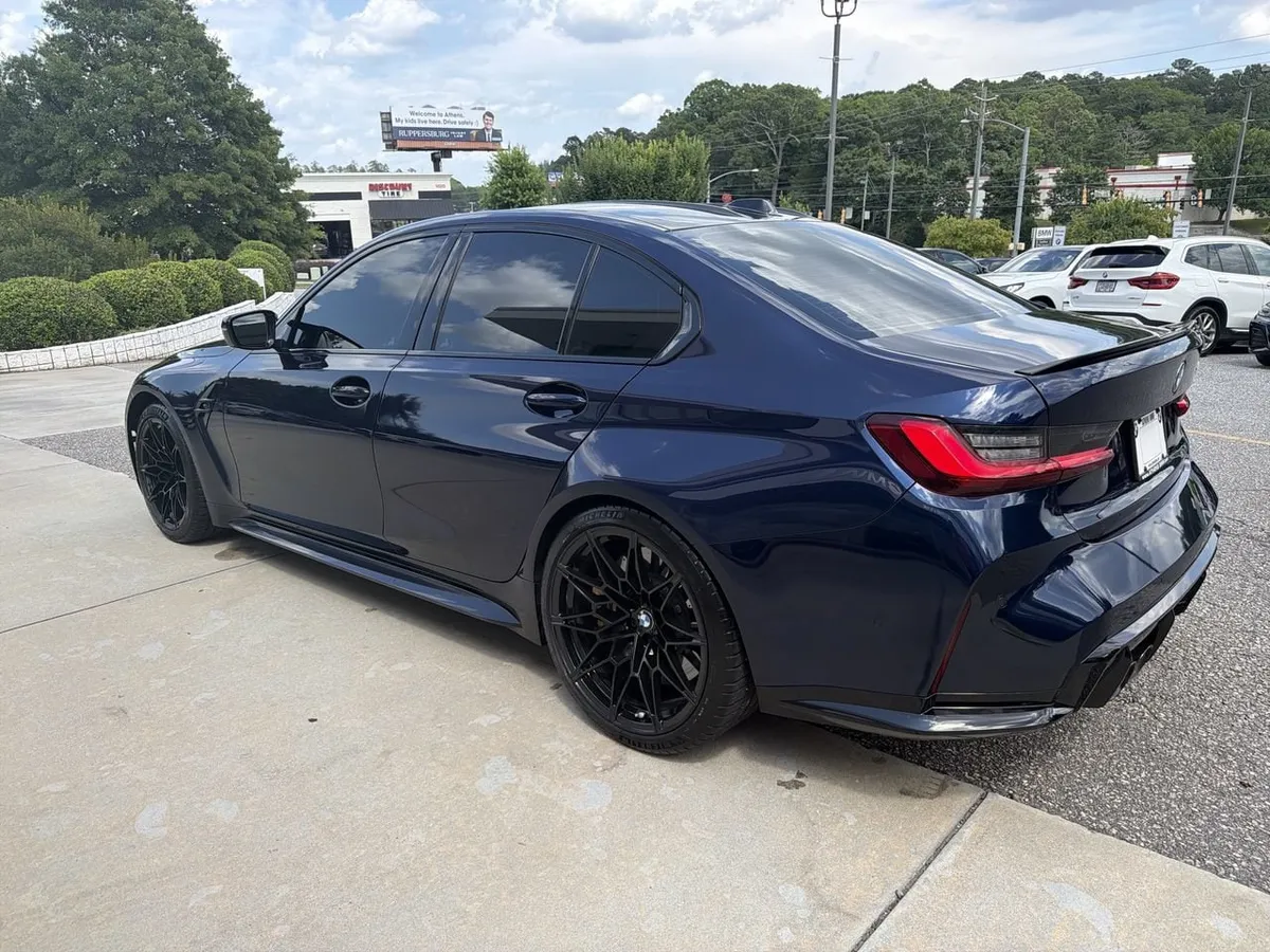 2023 BMW M3 Competition thumbnail 9