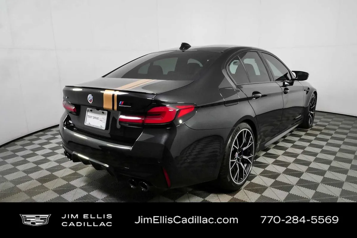 2023 BMW M5 NA thumbnail 3