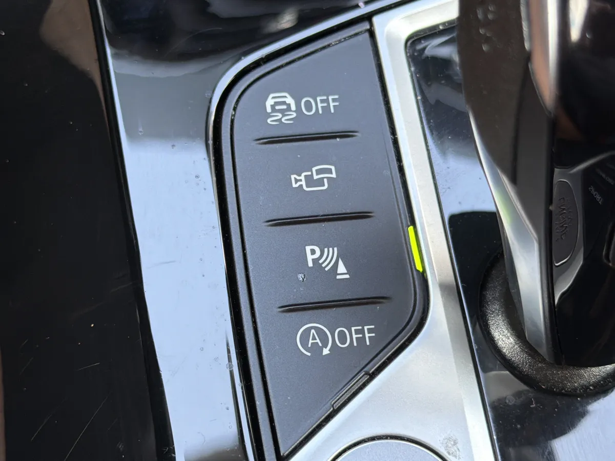 2023 BMW X3 sDrive30i thumbnail 10