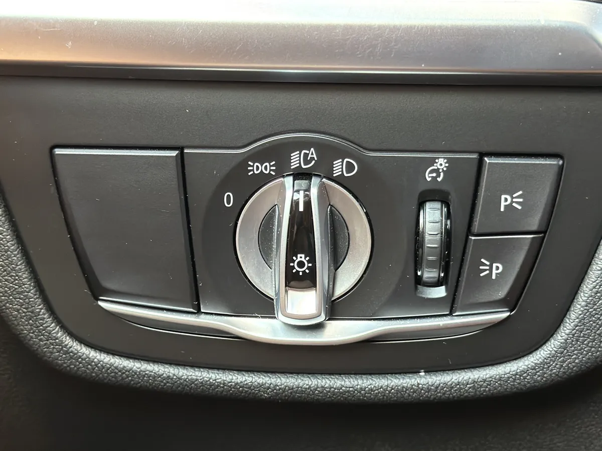 2023 BMW X3 sDrive30i thumbnail 13