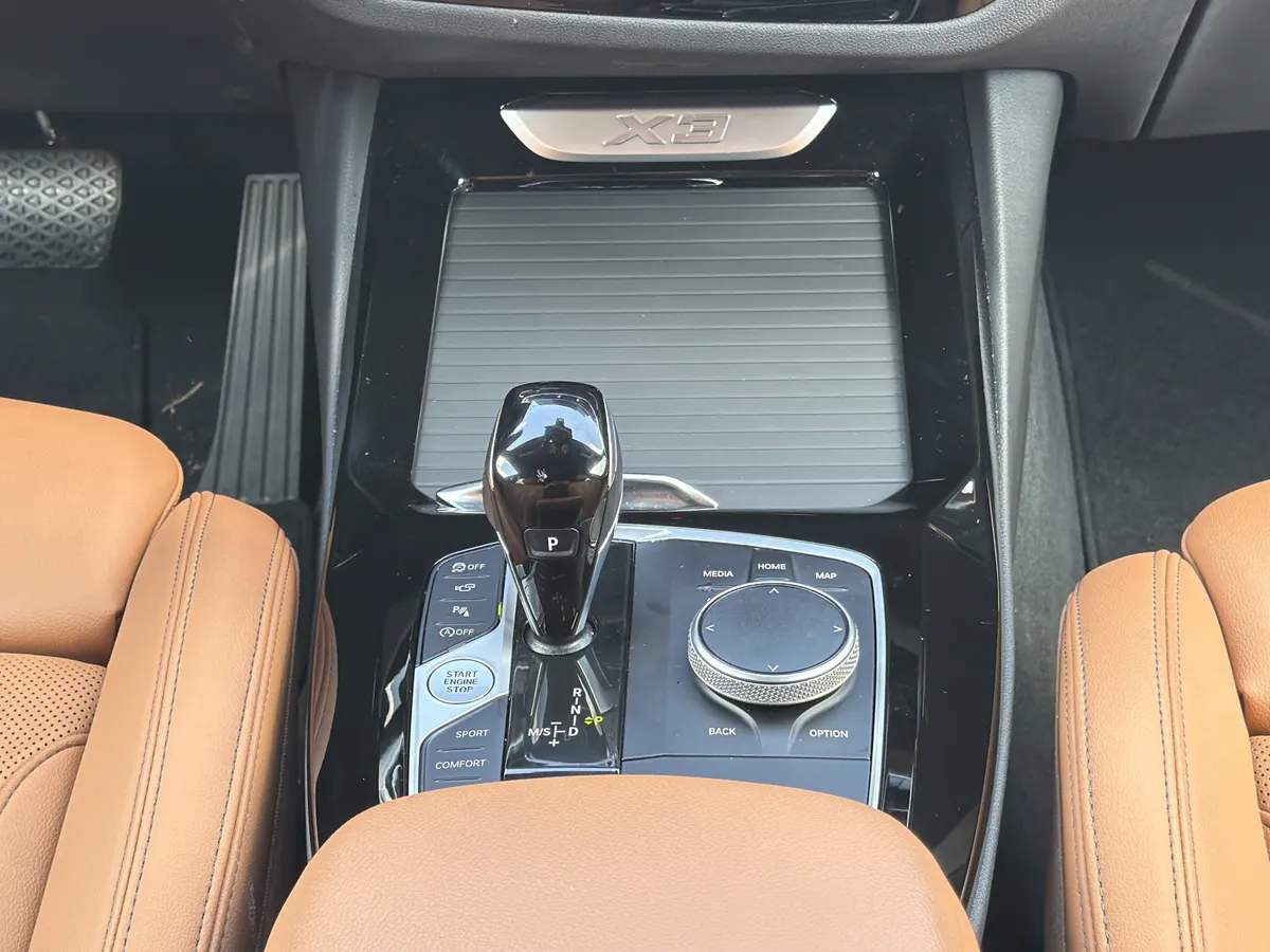 2023 BMW X3 sDrive30i thumbnail 6