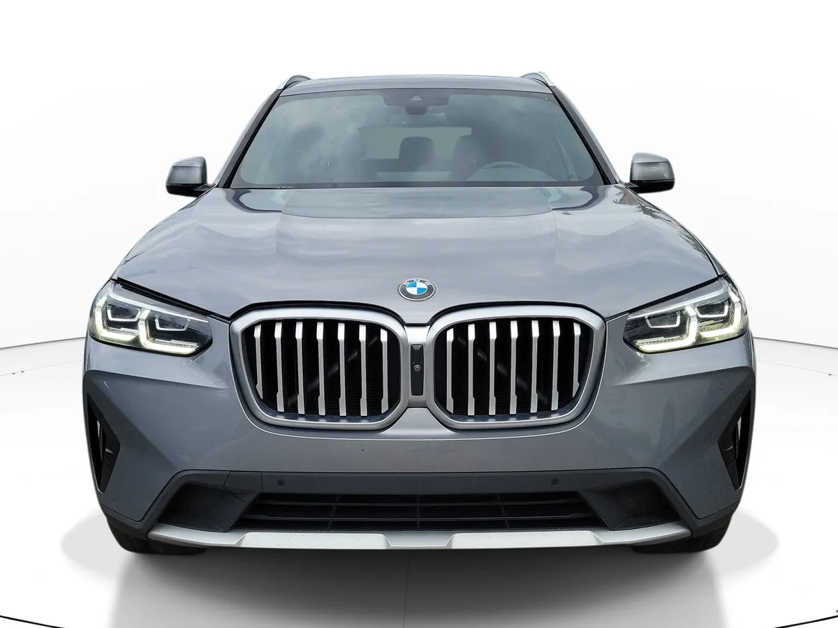 2023 BMW X3 sDrive30i thumbnail 2