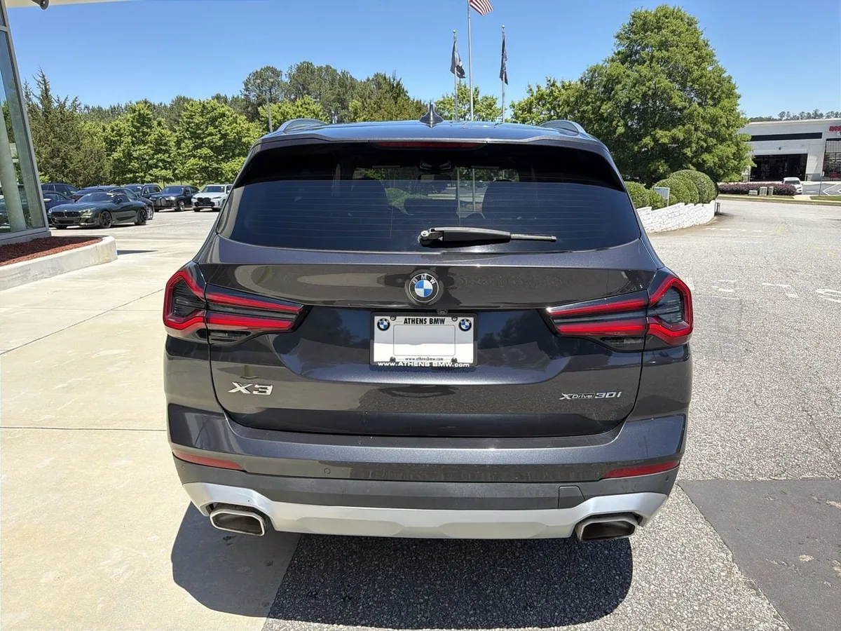 2023 BMW X3 xDrive30i thumbnail 2
