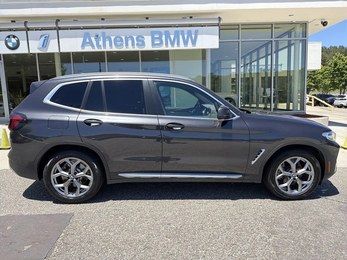 2023 BMW X3 xDrive30i thumbnail 4