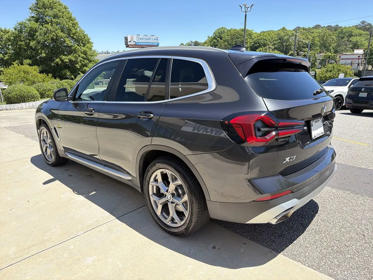 2023 BMW X3 xDrive30i thumbnail 9