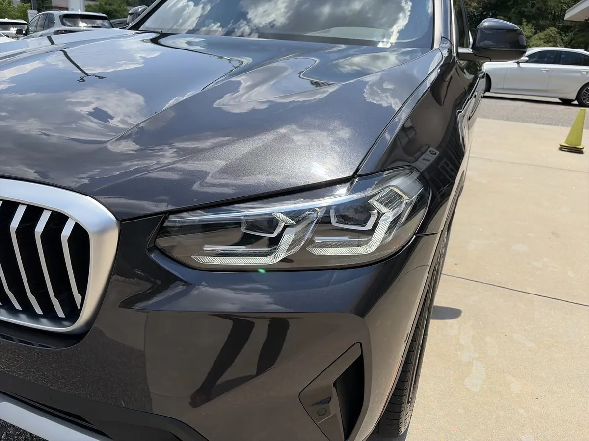 2023 BMW X3 xDrive30i thumbnail 11