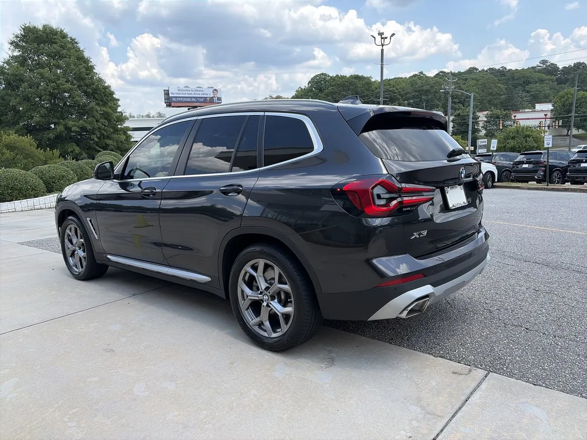 2023 BMW X3 xDrive30i thumbnail 6