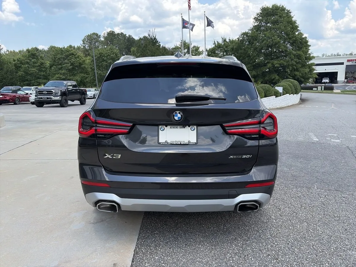 2023 BMW X3 xDrive30i thumbnail 7