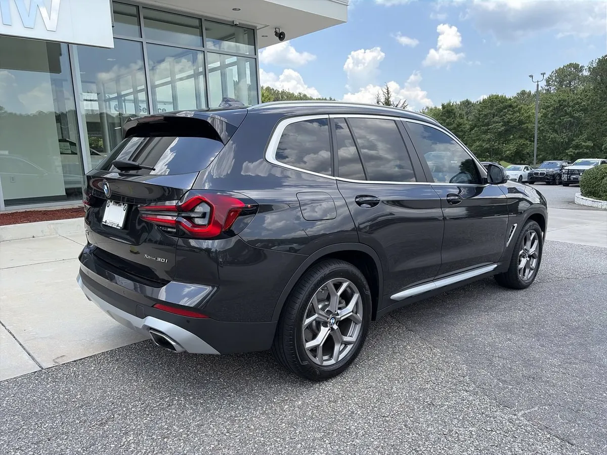 2023 BMW X3 xDrive30i thumbnail 8